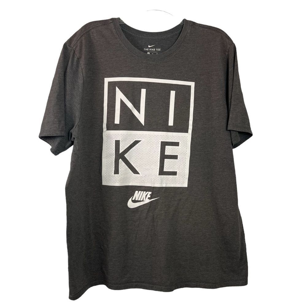 The Nike Tee Men’s XL Short Sleeves Lightweight Athletic Cut Modern Gray - Picture 1 of 6